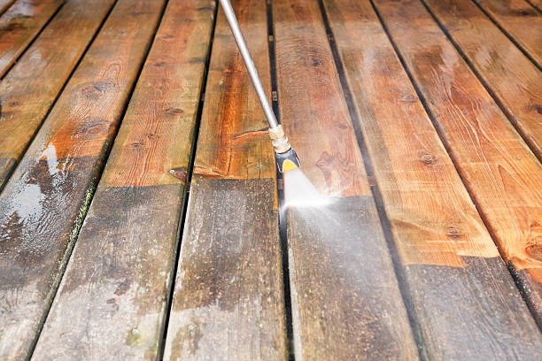 Playground Equipment Cleaning in California, MO